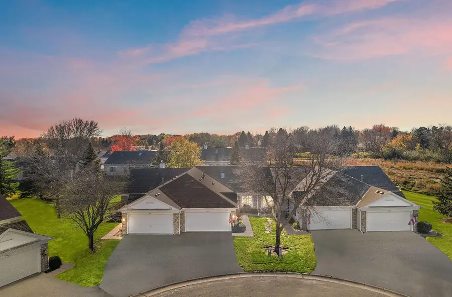 7556 Ojibway Park Bay, Woodbury, MN 55125 - #2