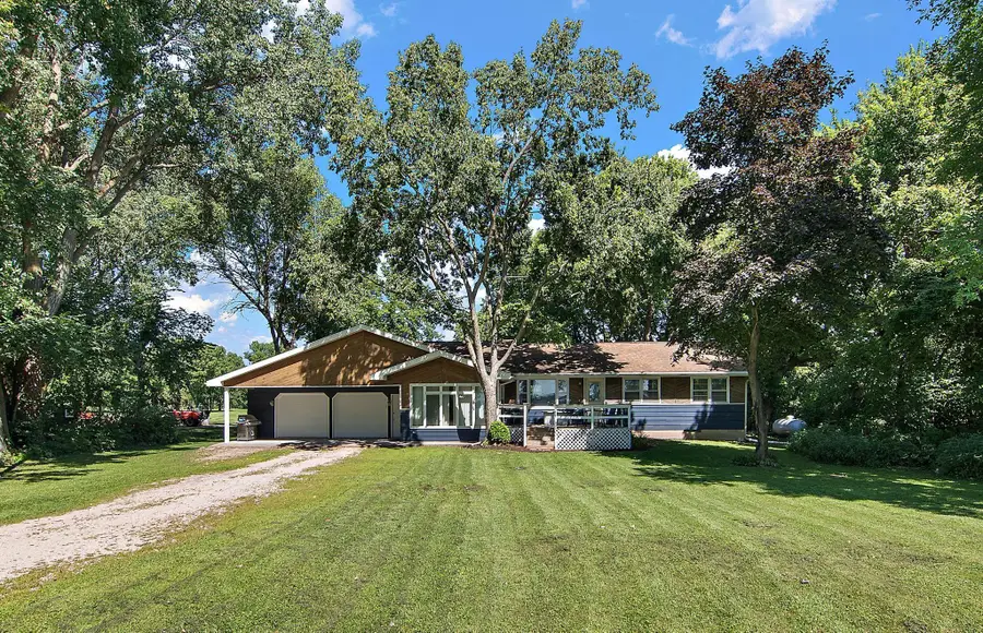 700 W Pleasure Drive, Litchfield, MN 55355 - #2