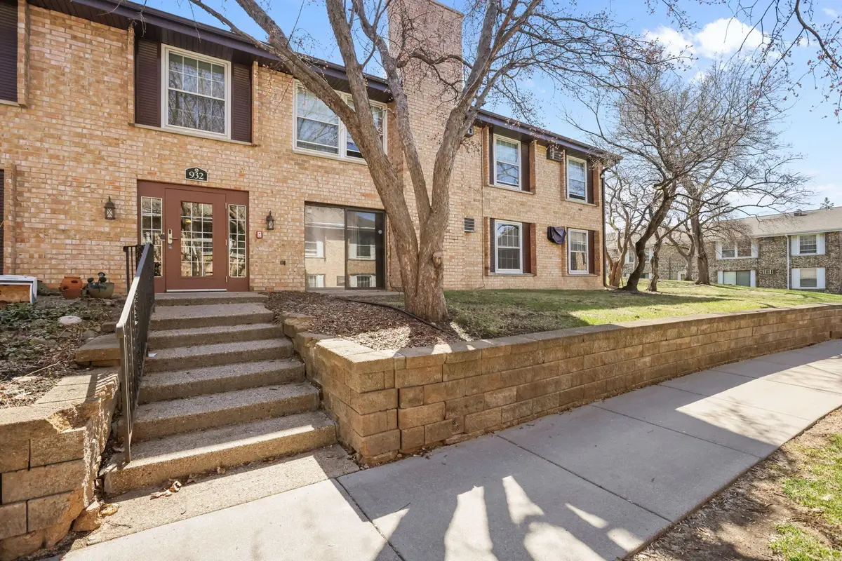 932 Westbrooke Way #3, Hopkins, MN 55343 - #1