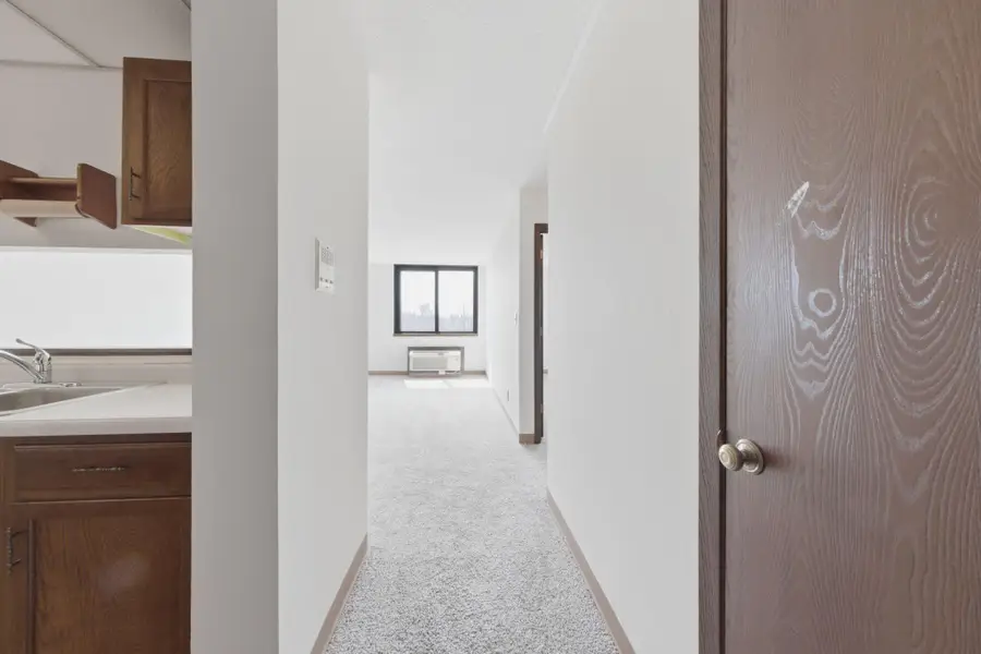 1181 Edgcumbe Road #411, Saint Paul, MN 55105 - #3