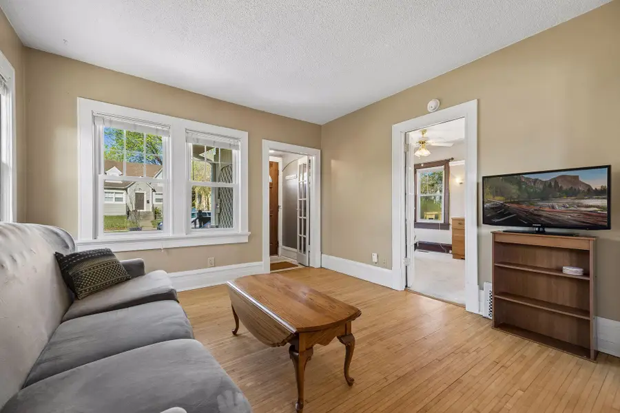 3222 James Avenue N, Minneapolis, MN 55412 - #3