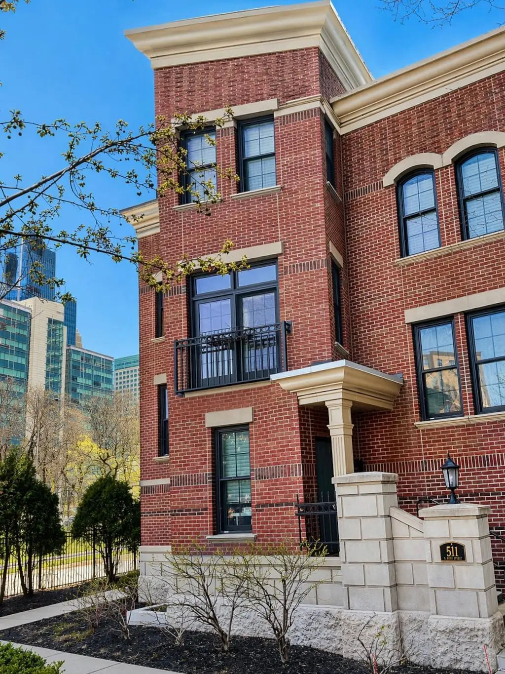 511 S 10th Street, Minneapolis, MN 55404 - #1