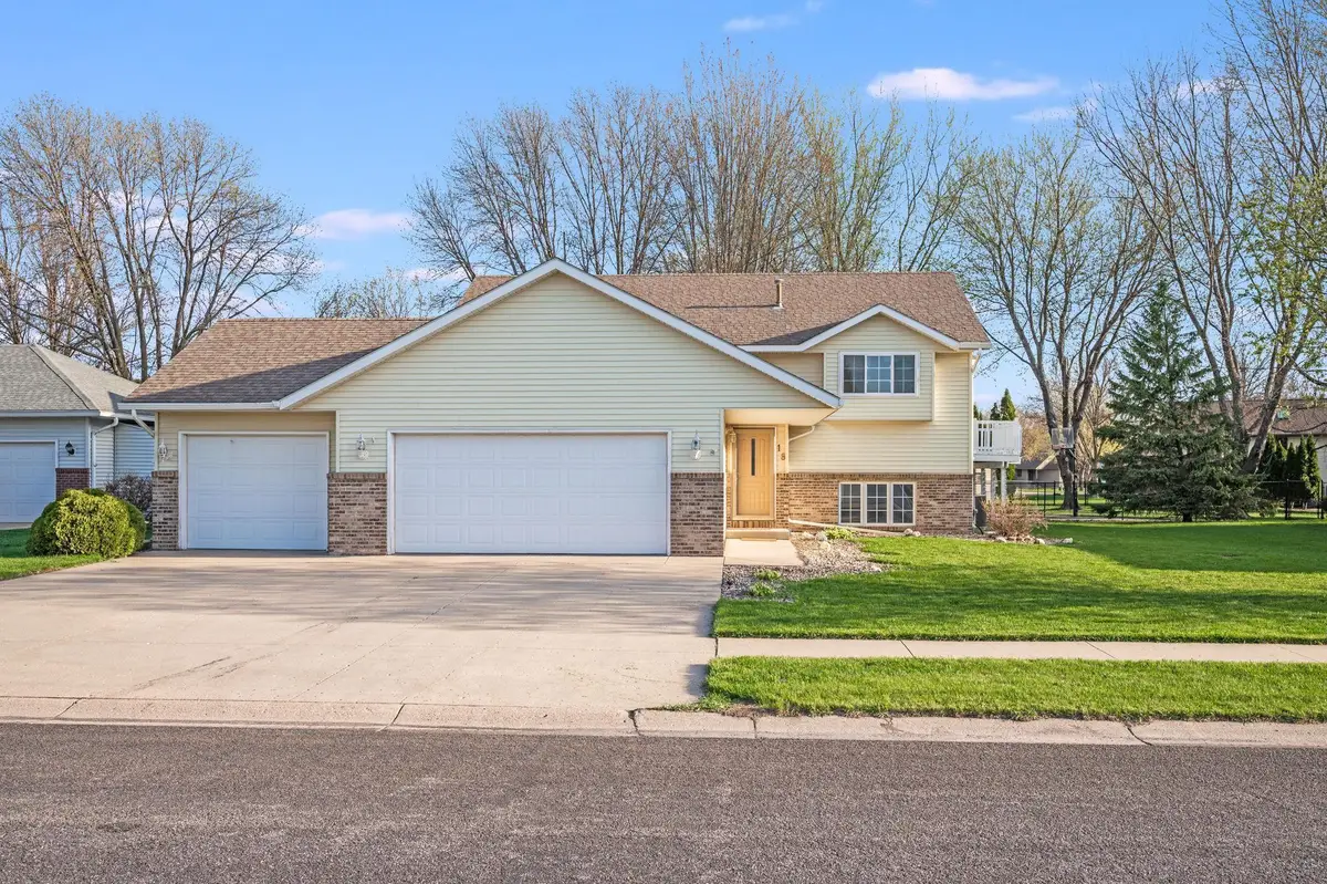 18 La Mar Court, North Mankato, MN 56003 - #1