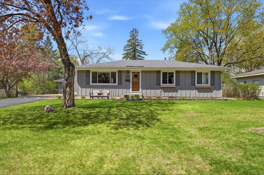 8508 Quinn Avenue S, Minneapolis, MN 55437 - #2