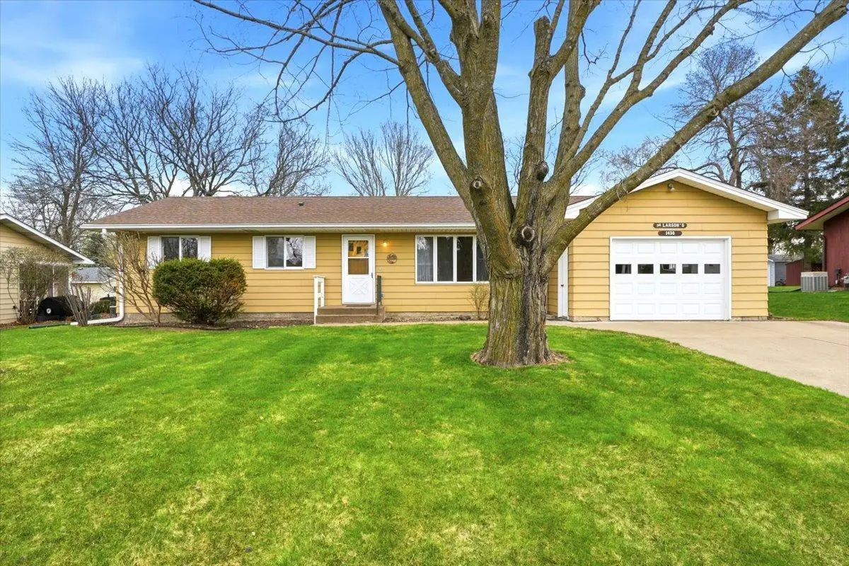 1430 8th Avenue, Baldwin, WI 54002 - #1