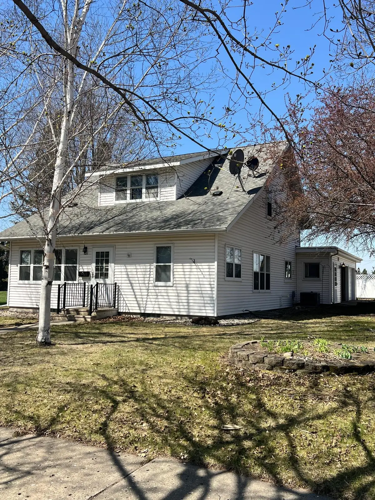 521 9th Avenue, Madison, MN 56256 - #1