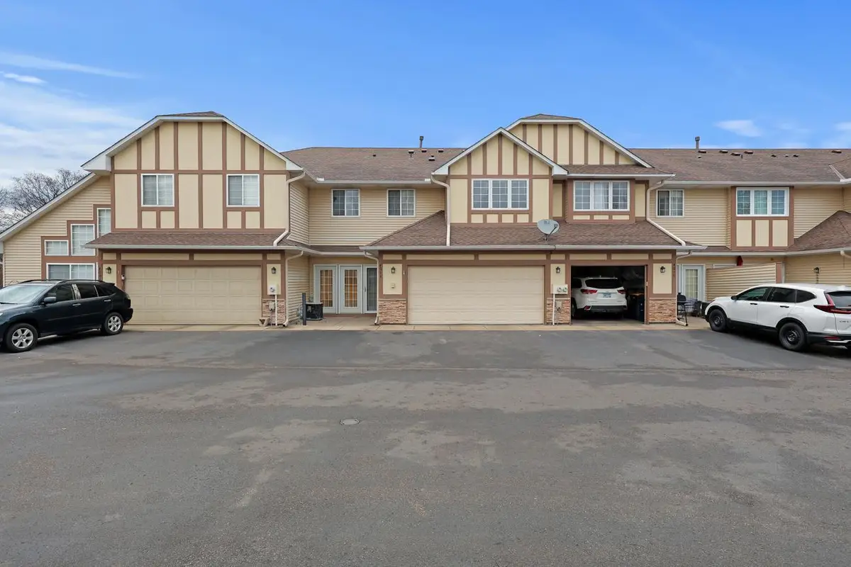 4013 Meadowlark Curve, Eagan, MN 55122 - #1