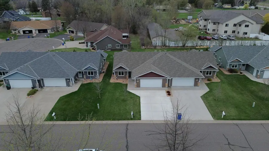 532 6th Court Ne, Cambridge, MN 55008 - #2