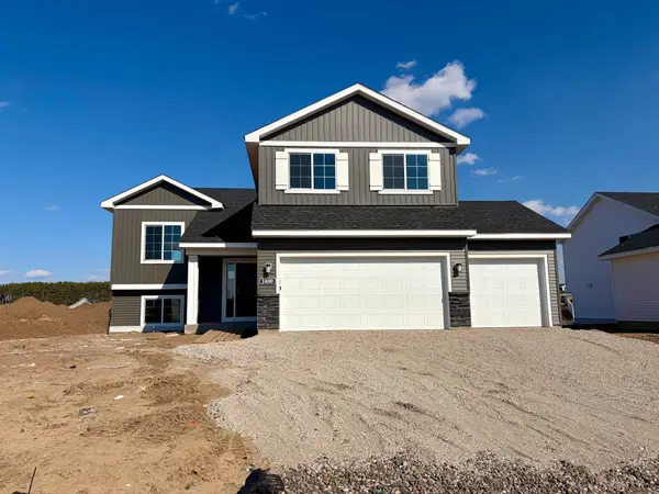1400 Woods Road Ne, Isanti, MN 55040