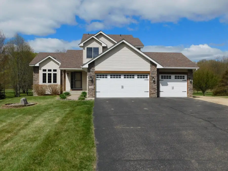 22300 Xylite Street Ne, Bethel, MN 55005 - #2