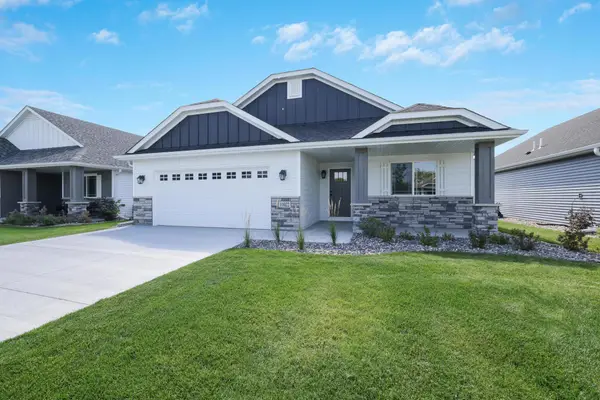 10046 177th Circle Nw, Elk River, MN 55330