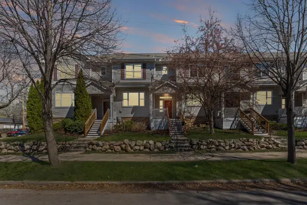 1823 3rd Street Ne, Minneapolis, MN 55418