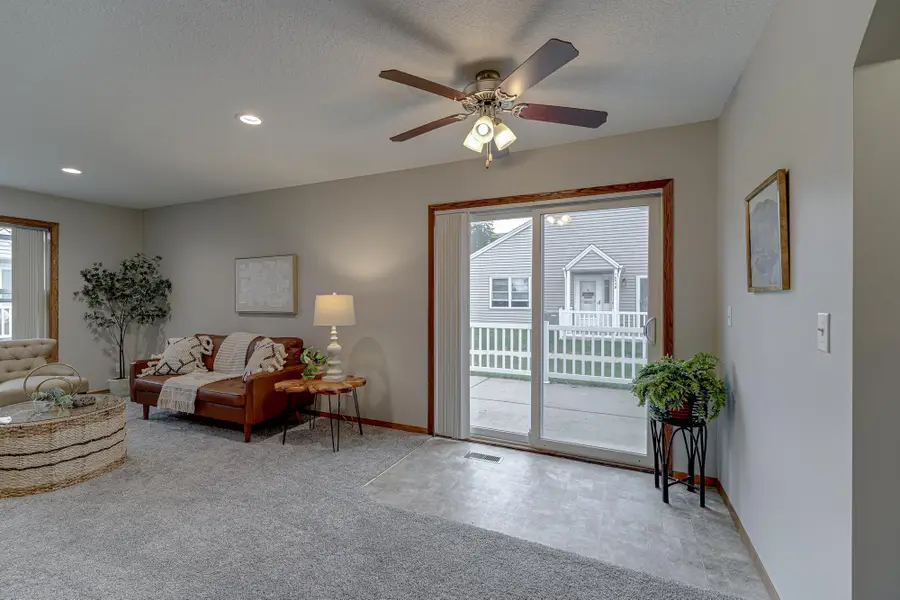 1691 Livingston Avenue #C, Saint Paul, MN 55118 - #2