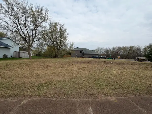 24317 Polk Street Ne, East Bethel, MN 55005