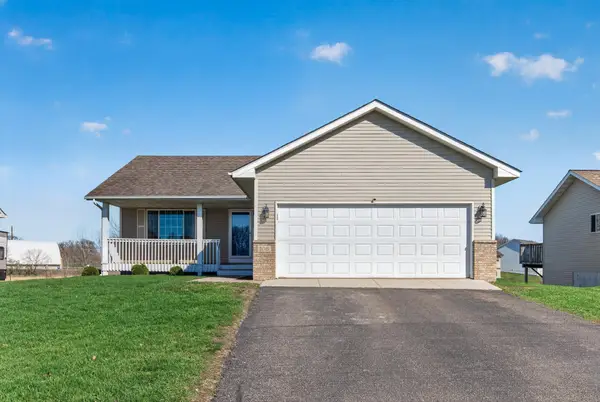 106 Summerfield Drive, Waverly, MN 55390