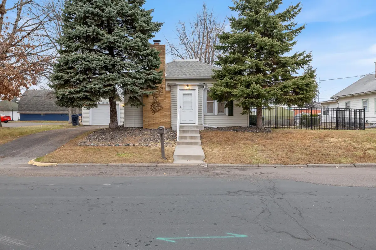 13046 Newell Avenue, Lindstrom, MN 55045 - #1