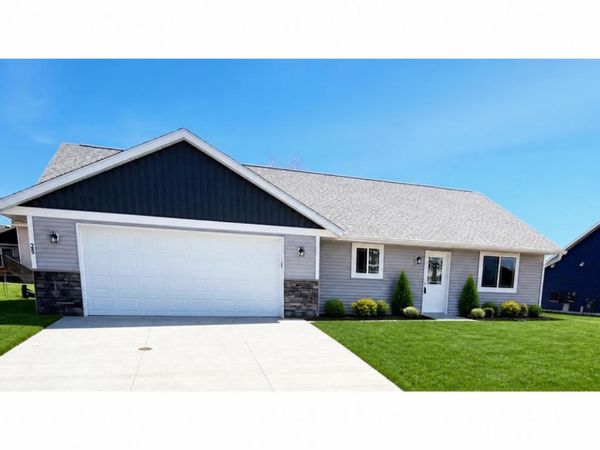 425 4th Avenue Se, Saint Joseph, MN 56374