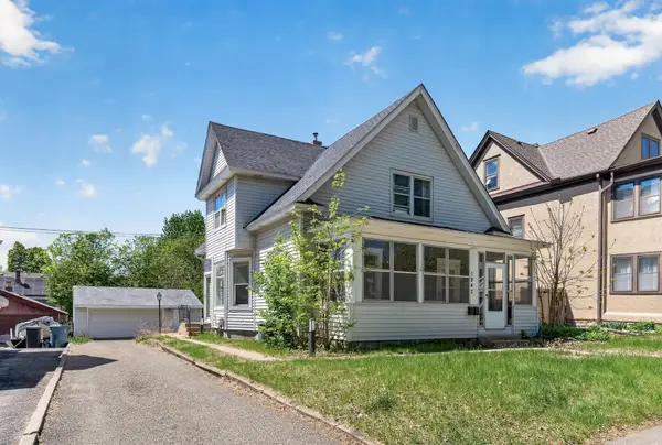 1942 Lincoln Street Ne, Minneapolis, MN 55418