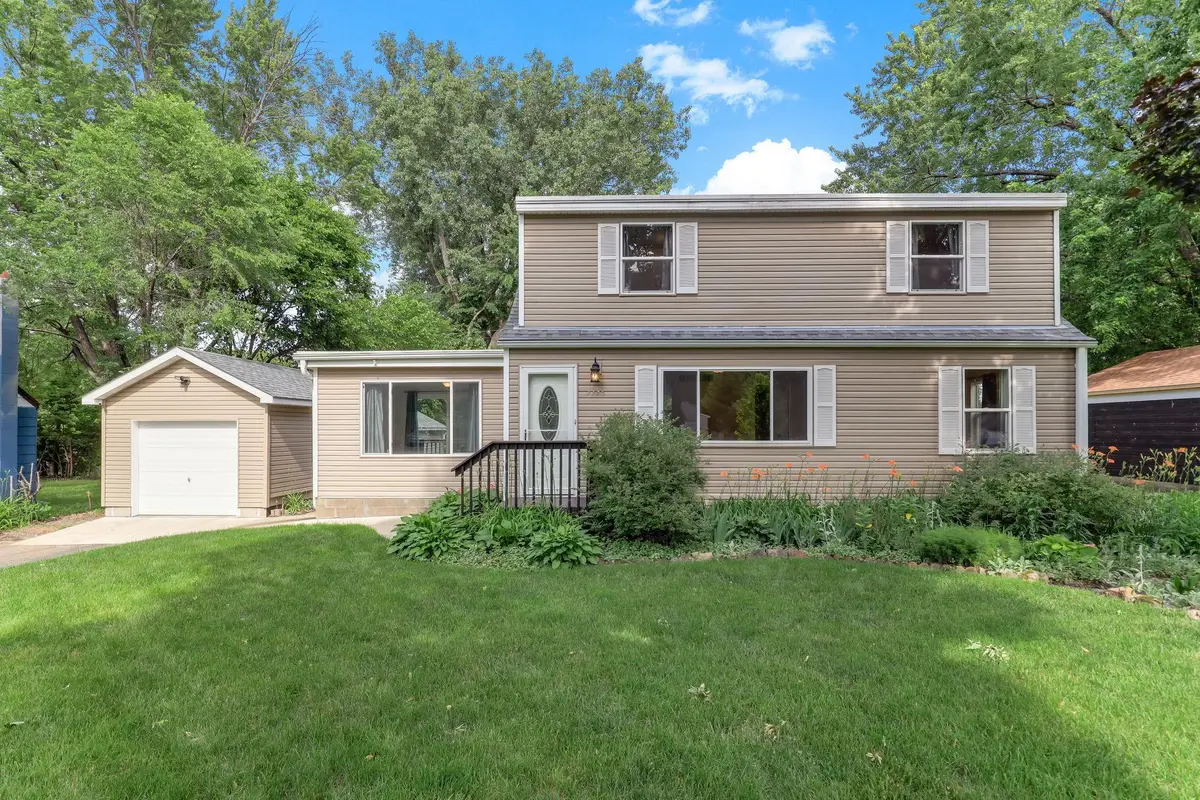 5386 Clifton Drive, Saint Paul, MN 55112 - #1