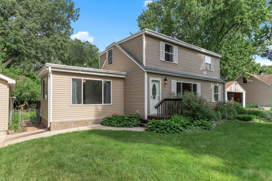 5386 Clifton Drive, Saint Paul, MN 55112 - #2