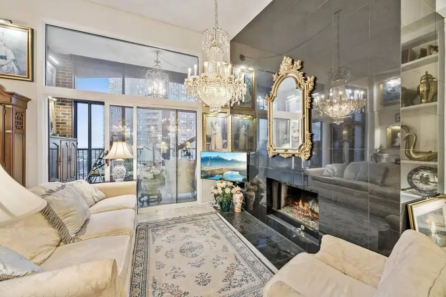 1235 Yale Place #1701, Minneapolis, MN 55403 - #2