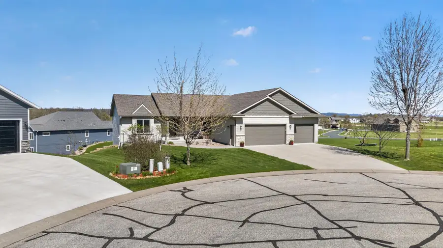 105 Hillwood Drive, Lake City, MN 55041 - #3