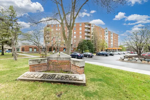 1425 W 28th Street W #218, Minneapolis, MN 55408