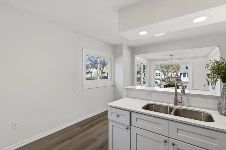 1627 Thomas Avenue N, Minneapolis, MN 55411 - #3