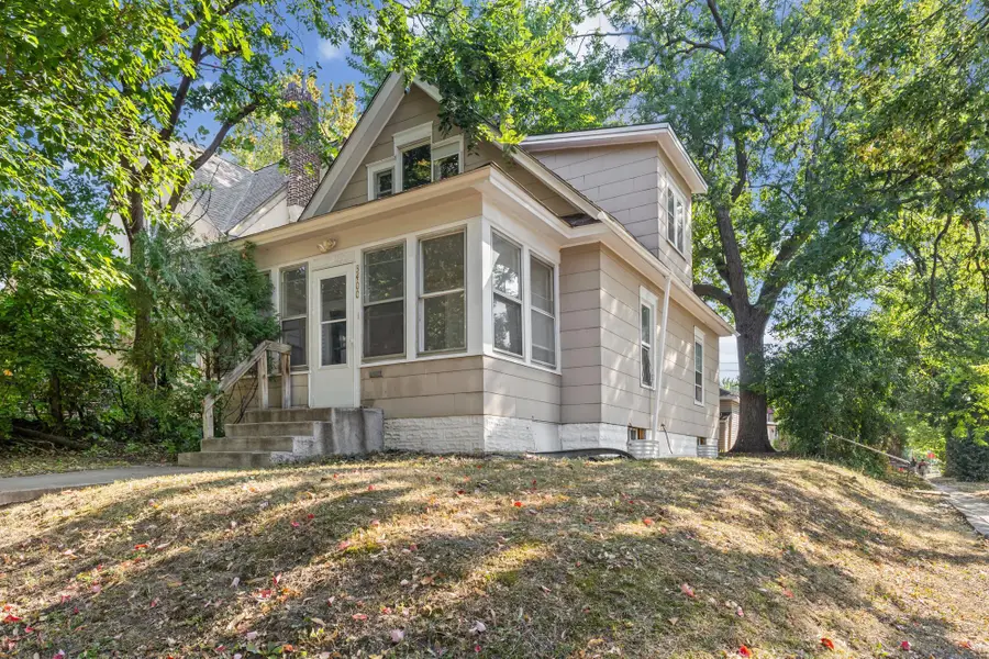 3400 Aldrich Avenue N, Minneapolis, MN 55412 - #2