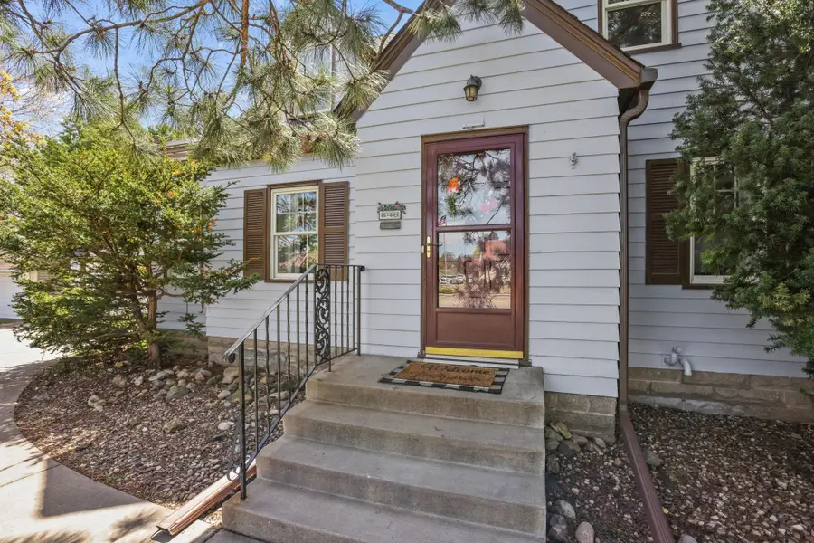 848 Larpenteur Avenue W, Roseville, MN 55113 - #2