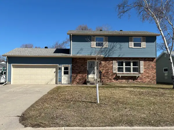 804 Crocker Avenue S, Thief River Falls, MN 56701
