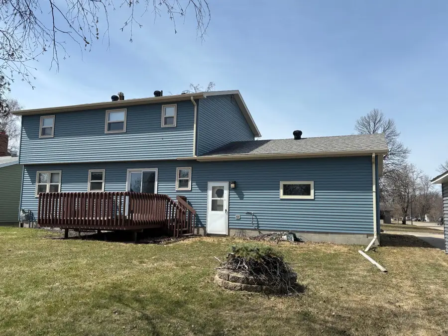 804 Crocker Avenue S, Thief River Falls, MN 56701 - #2