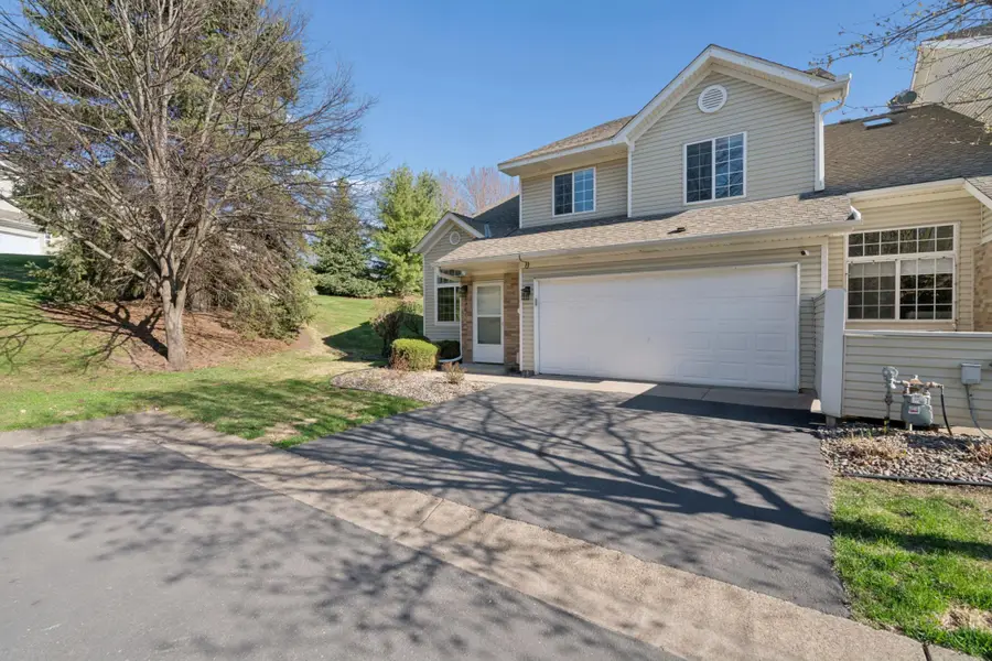 8981 Spring Lane, Woodbury, MN 55125 - #2