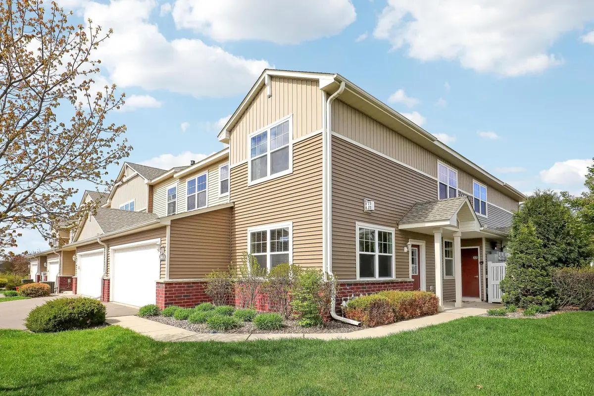 1601 Sumac Circle #A, Carver, MN 55315 - #1