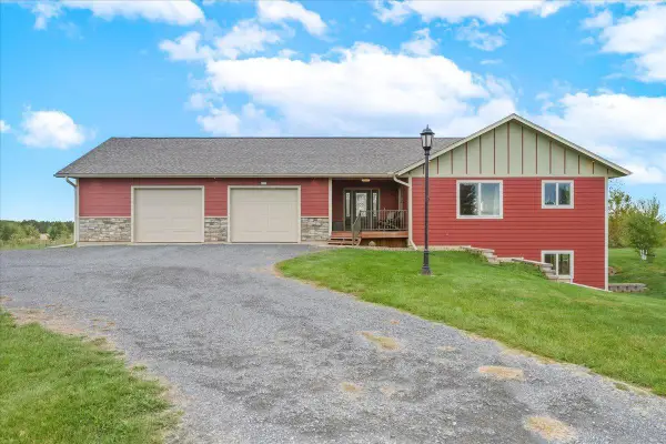 1629 83rd Street, New Richmond, WI 54017