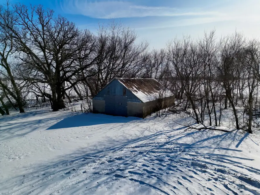 87387 245th Street, Albert Lea, MN 56007 - #2