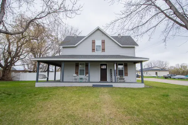 502 2 Street Nw, Barnesville, MN 56514
