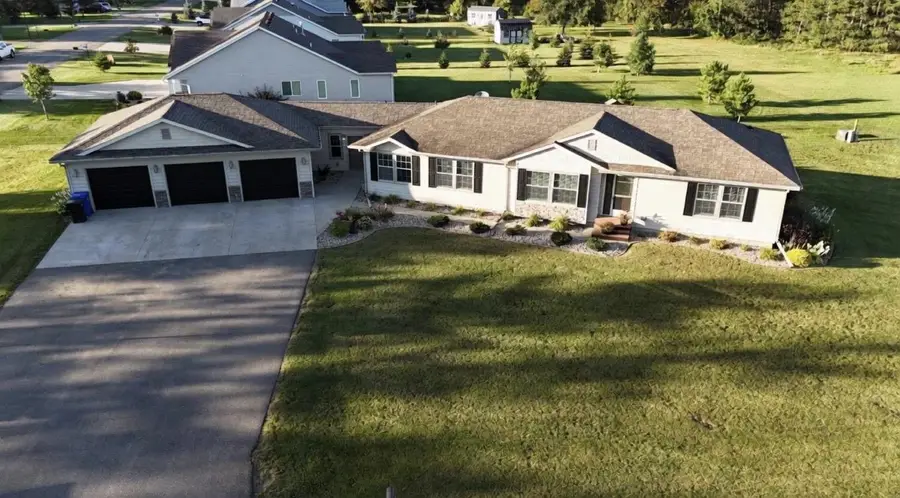 1994 Longview Drive, Detroit Lakes, MN 56501 - #2