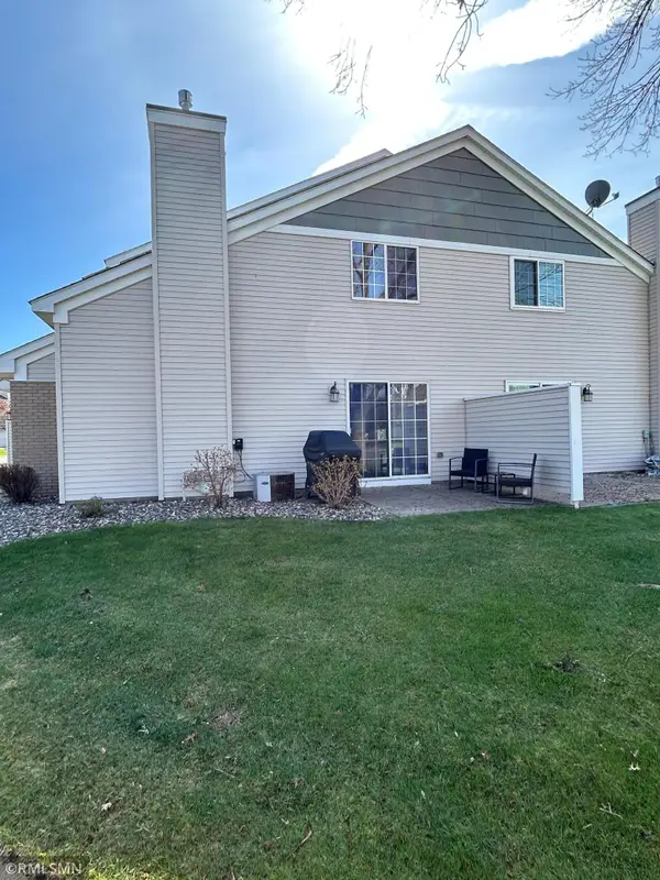 4126 Durham Court #136, Eagan, MN 55122