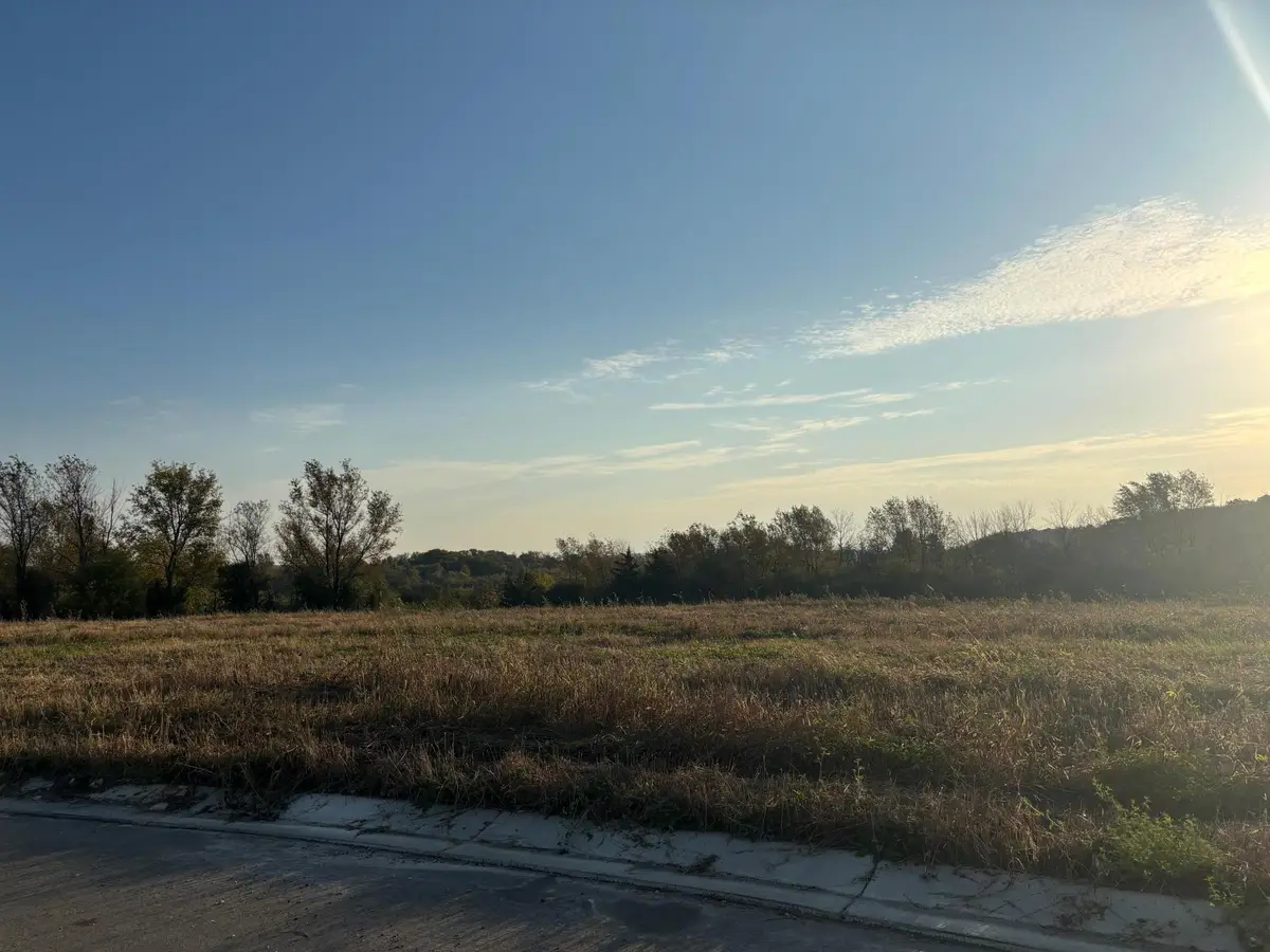 241 6th Street Se, Dover, MN 55929 - #1