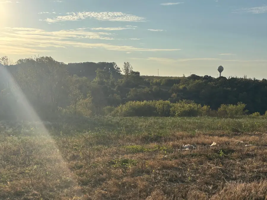 241 6th Street Se, Dover, MN 55929 - #3