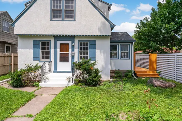 1212 4th Street N, South Saint Paul, MN 55075