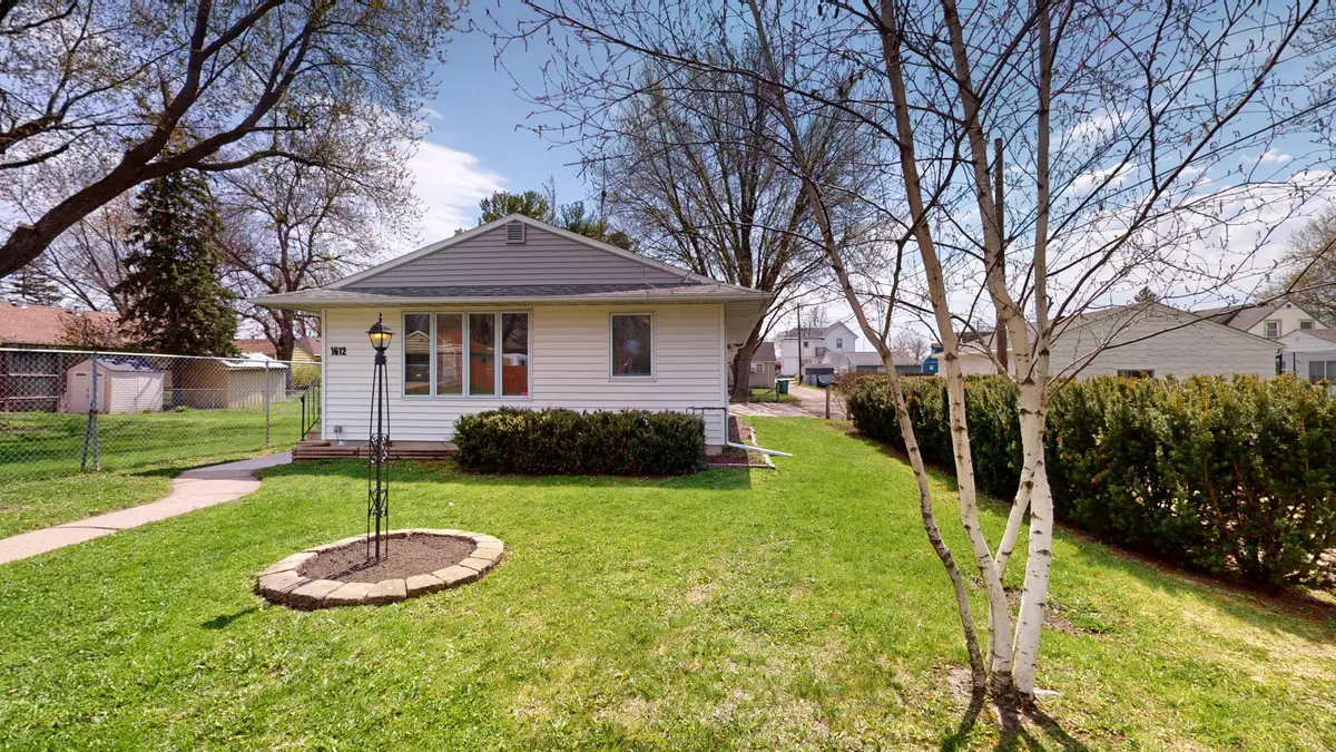 1612 Ramsey Street, Albert Lea, MN 56007 - #1
