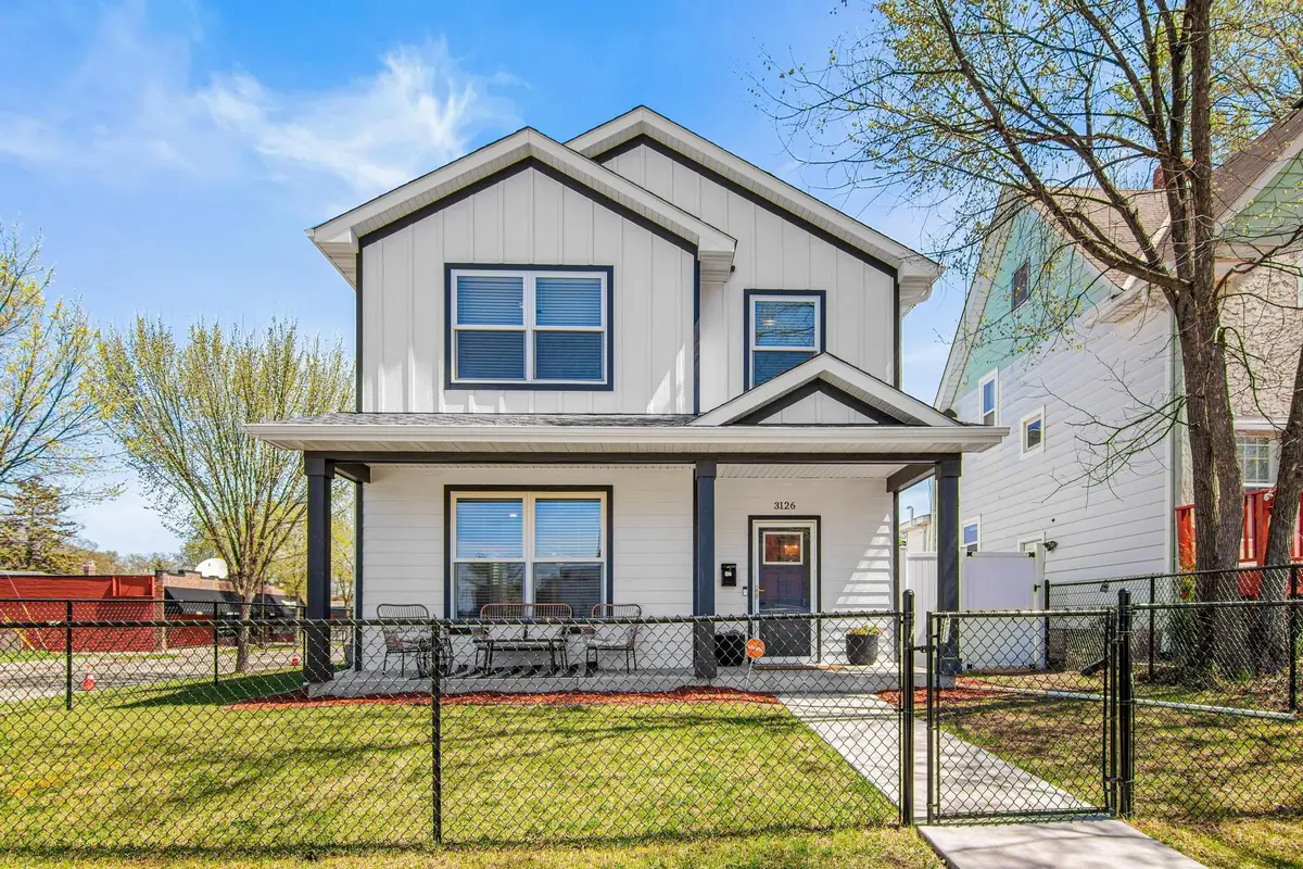 3126 Vincent Avenue N, Minneapolis, MN 55411 - #1