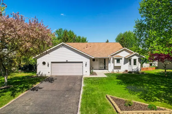 16105 Inglewood Drive, Lakeville, MN 55044
