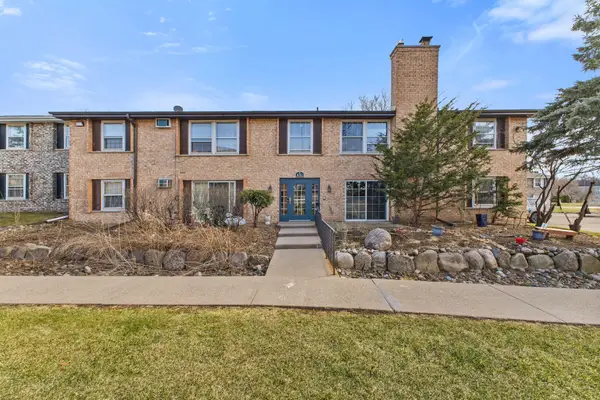 1011 11th Avenue S #8, Hopkins, MN 55343