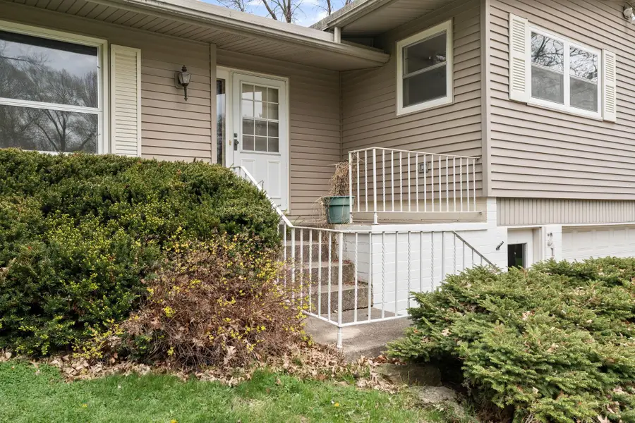 2115 Linn Drive, Owatonna, MN 55060 - #2