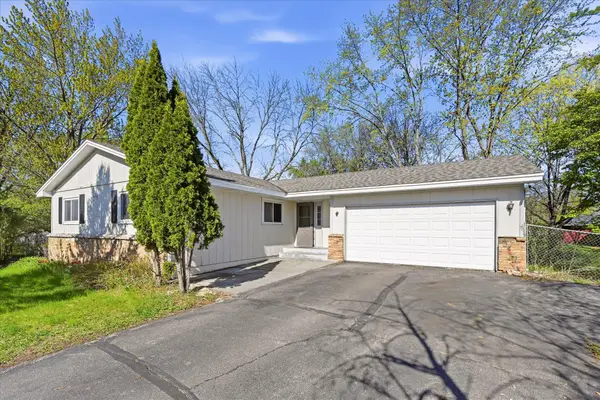 16225 Garner Court W, Rosemount, MN 55068