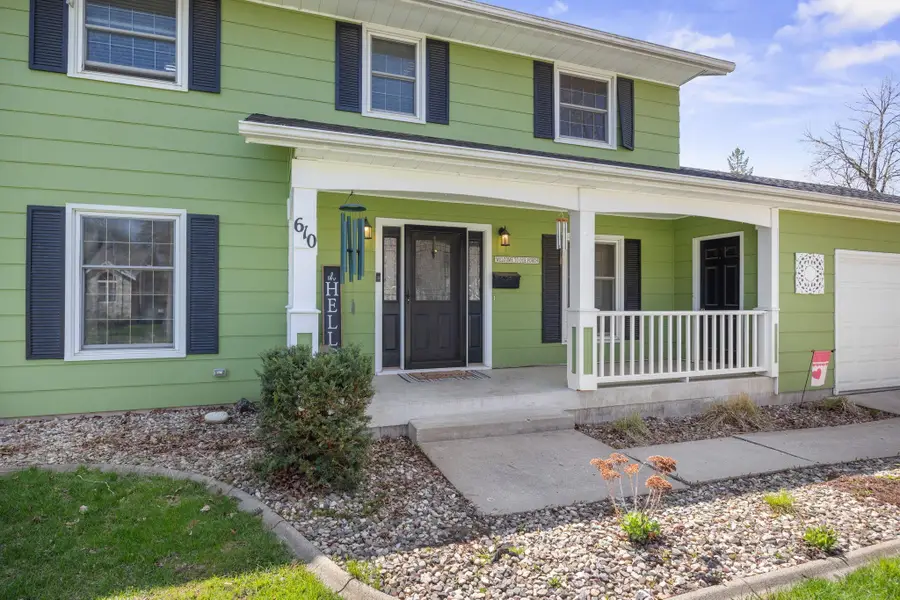 610 3rd Avenue Sw, Hutchinson, MN 55350 - #2