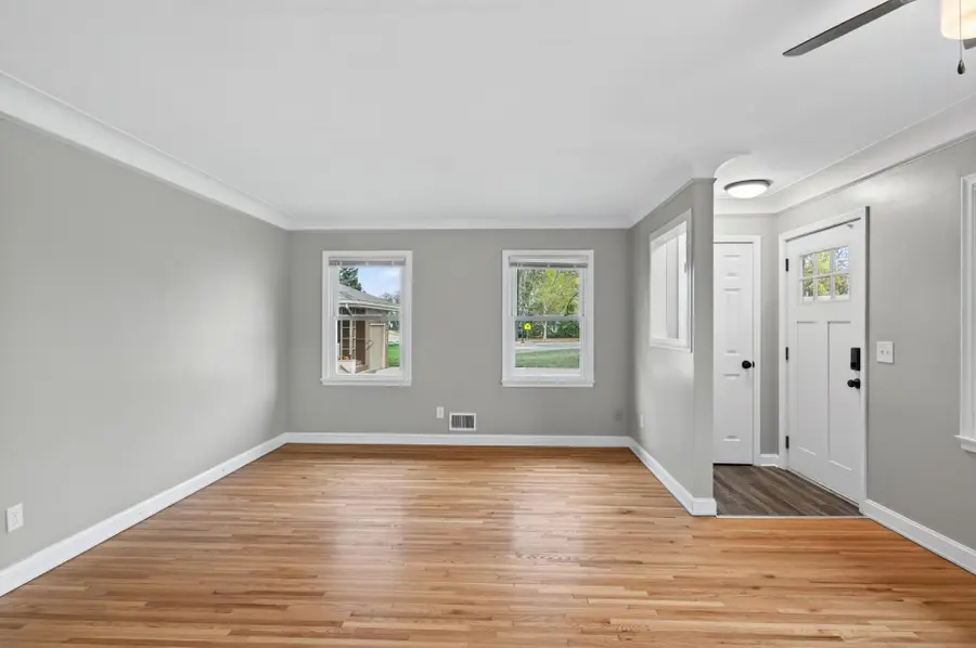 3901 Lake Drive Avenue N, Minneapolis, MN 55422 - #3